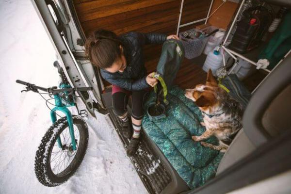 Ruffwear Basecamp Bed Tidal Teal Gr.S 61 x 46 cm Ruffwear Basecamp Bed Tidal Teal Gr.S 61 x 46 cm
